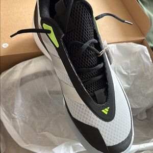 Menโs Adidas Black and Gray Sneakers with Modern Knit Designer